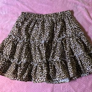 ❤️SOLD ❤️cheetah skirt